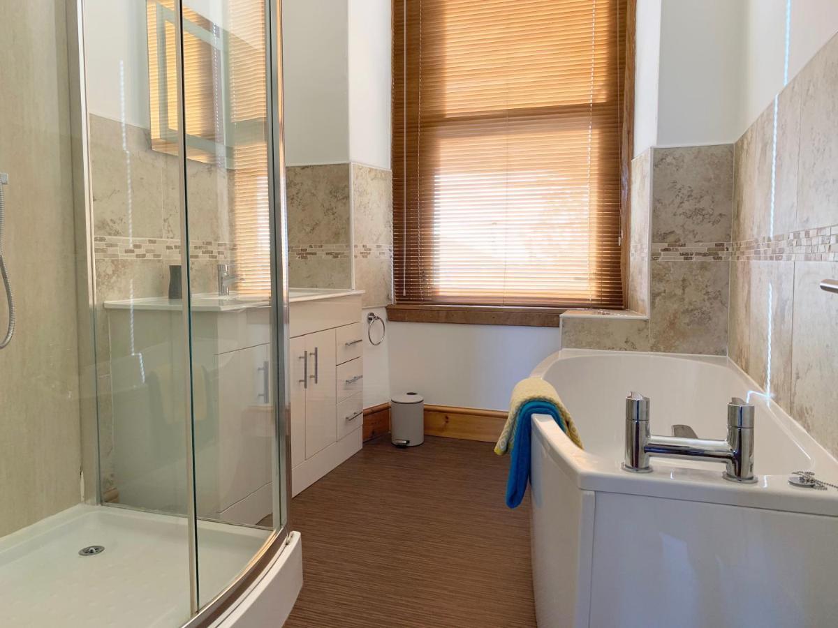 Tay View Apartment Дънди Екстериор снимка